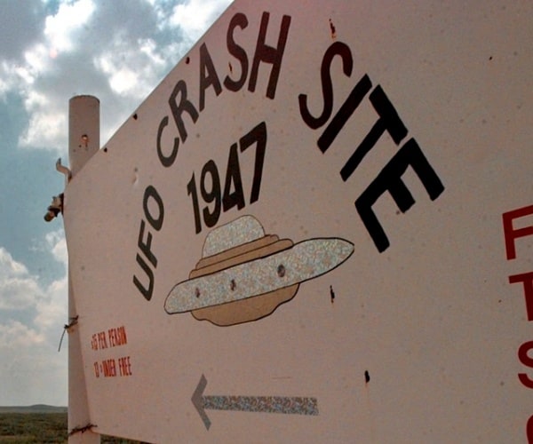 Mystery Over 'Aliens.gov' After Registry Reports Surface