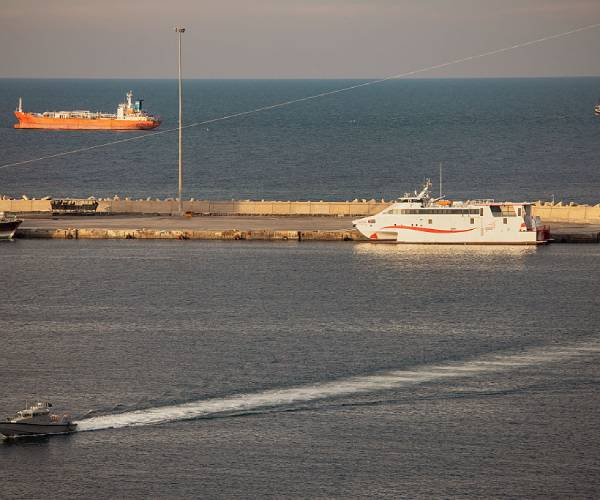 Iran's Geopolitical Shift: The Rise of Non-Western Mediators in the Strait of Hormuz Crisis