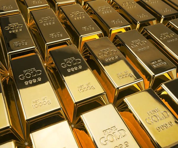 Gold 'Buy the Dip' Call Emerges as Prices Hold Near Highs