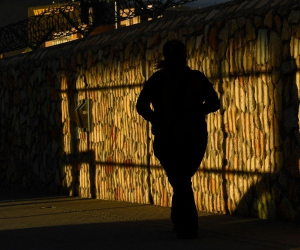 Appeals Court Allows Texas to Enforce Migrant Arrest Law