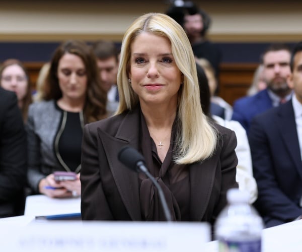 Bondi Vows Action on Threats Against All Lawmakers