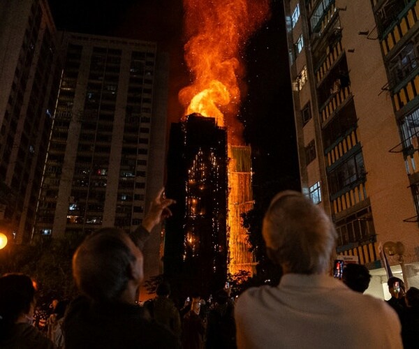 Hong Kong Rings in 2026 Without Fireworks After Deadliest Blaze in Decades