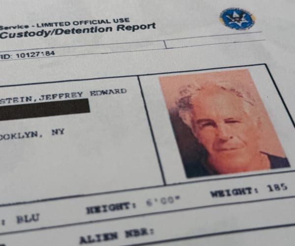 Epstein Victims' Lawyers Ask Court to Pull Docs