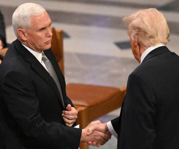 Pence Planning to Attend Trump's Inauguration