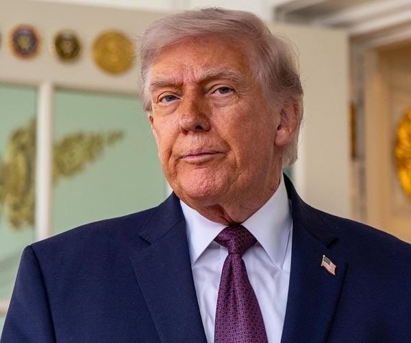 Trump to PBS: Iran Must Sign or 'Lots of Bombs' Will Drop