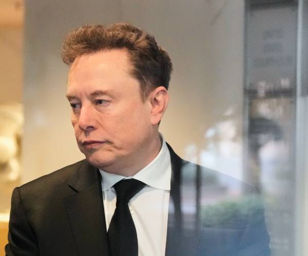 Musk, OpenAI Clash in Courtroom Battle