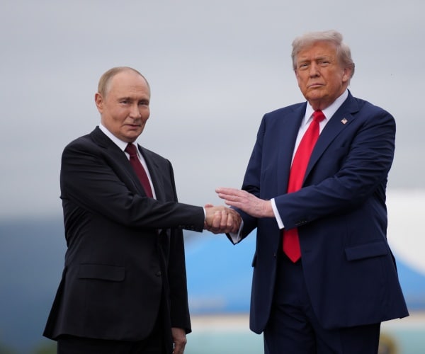 Russia Halts Strikes on Kyiv Until Sunday at Trump's Request, Zelenskyy to Reciprocate