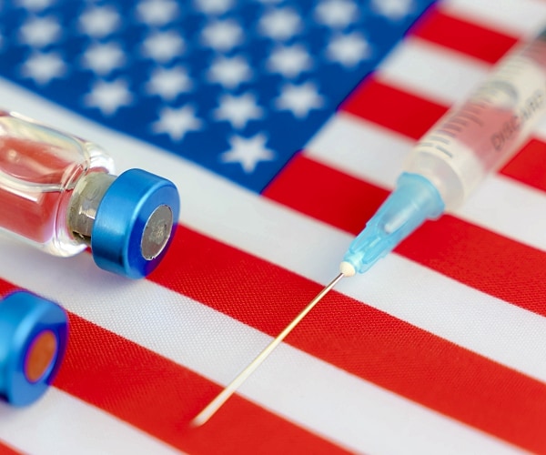 Pediatrics Group Breaks With CDC on 2026 Child Vaccines