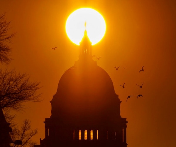 AP-NORC Poll: Many Democrats Still Down on the Democrats