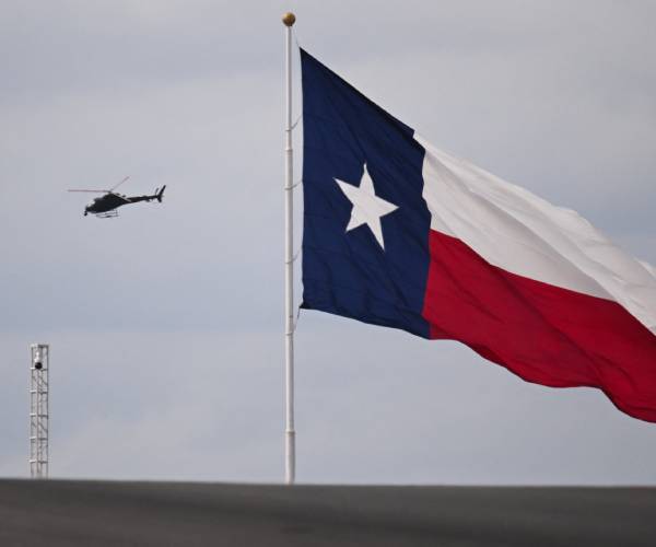 Immigration Spurs Texas to Top Population Growth in US