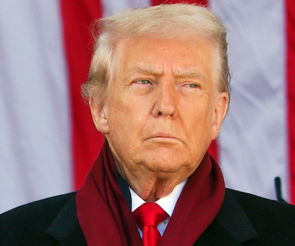 Trump Plan Would Disarm Hamas Over 8 Months, Raze Gaza Tunnels