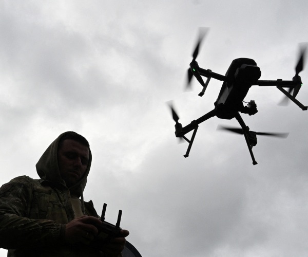 DOJ: Iran-Linked Woman in US Brokered Arms Deals to Sudan