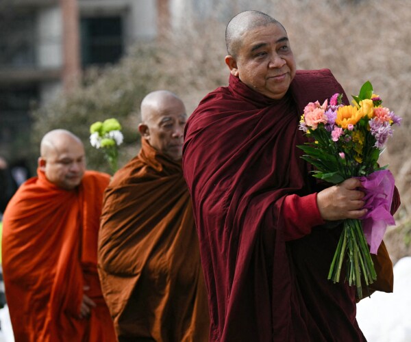 15-Week 'Walk for Peace' Ends as Buddhist Monks Reach D.C.