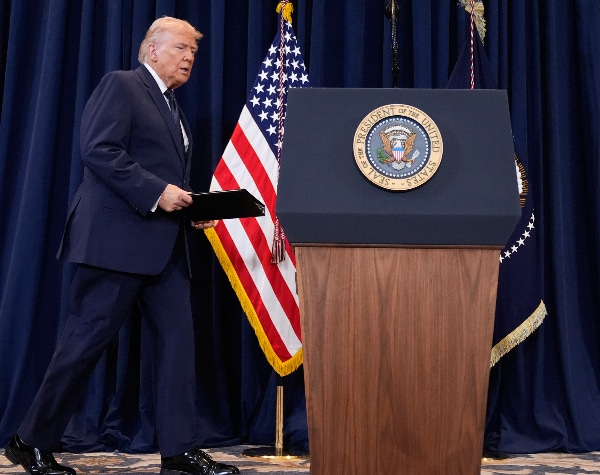 Trump Presses Republicans for Voting Limits Ahead of Midterms