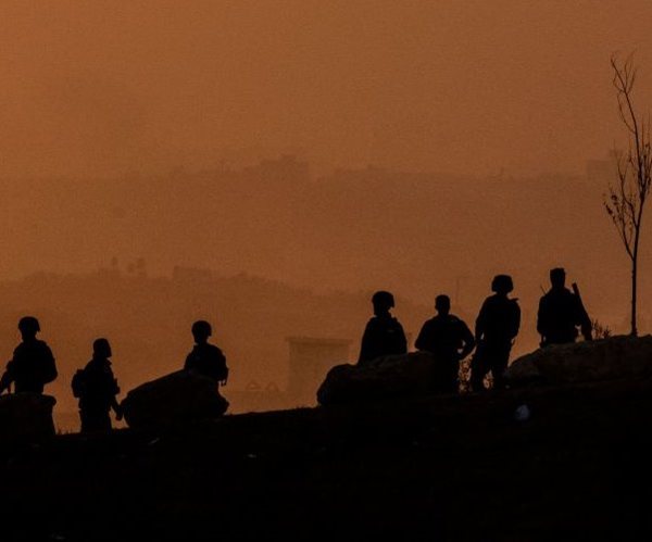 WSJ Poll&colon; Over Half Back Israel&semi; Dems Split Over War