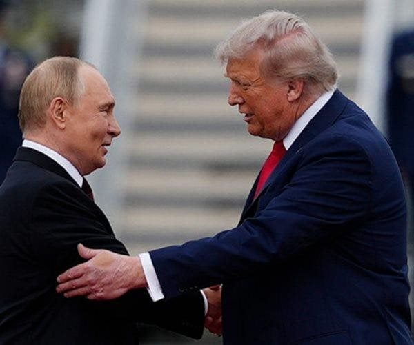 Euro Intel: Russia Thinks It Can Outsmart US on Ukraine