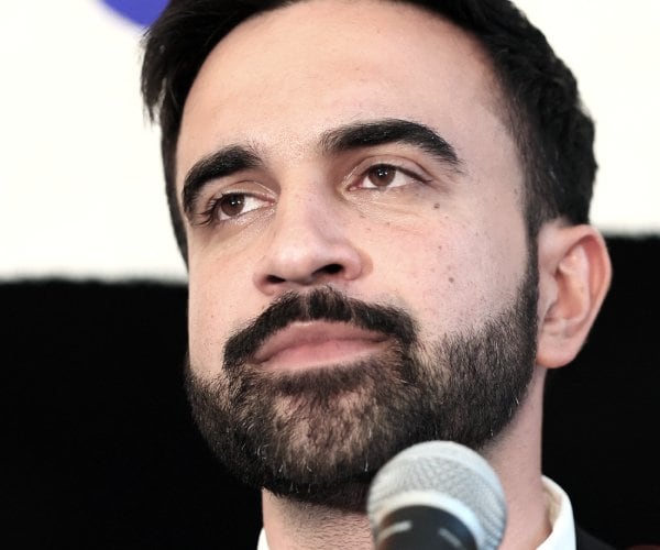 Mamdani Reopens TikTok to NYC Government