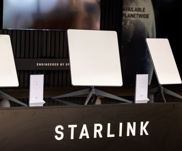 Starlink Outage Hit Drone Tests, Exposing Pentagon's Growing Reliance on SpaceX