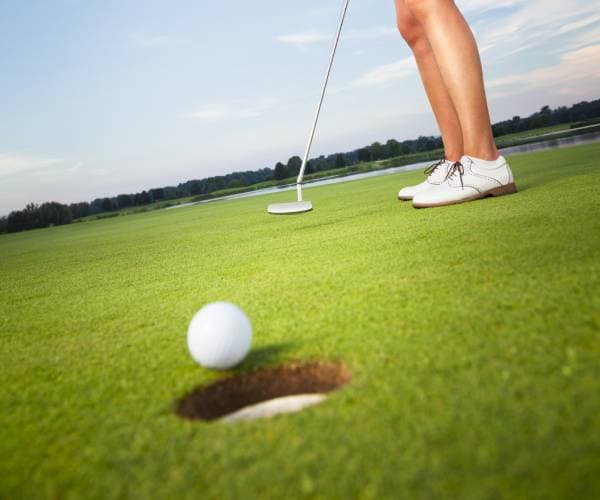 Trans Golfer Davidson Wins Women's Tourney‚ Looks to LPGA