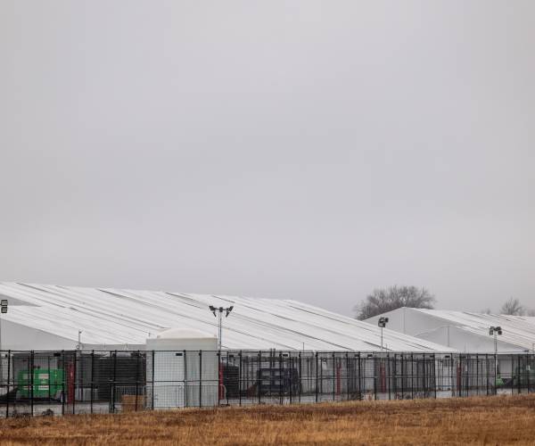 Rep. Lawler to Newsmax: Mayor Adams Has a Partner in Trump Migrant Team