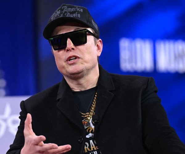 New Emails Show Musk Eyeing Visit to Epstein's Island