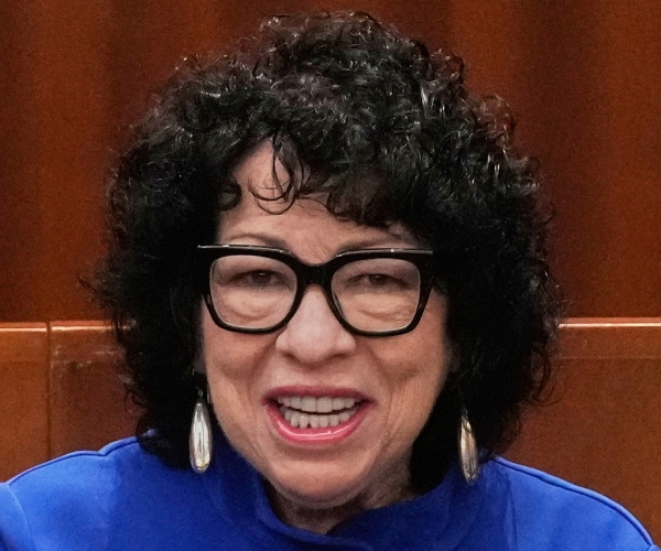 Sotomayor Rebukes Court in N.Y. Voting Map Fight