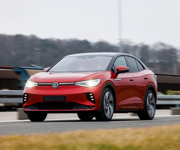 House GOP Eyes EV Fees to Fund Highway Repairs