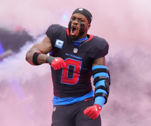 NFL Players Promote Charity Linked to Minnesota Fraud Case