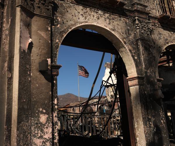 Landlords Raising LA Rents as Fires Cut Home Supply