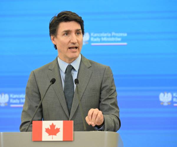Trudeau: Canada 'Won't Back Down' Amid Trump Tariffs