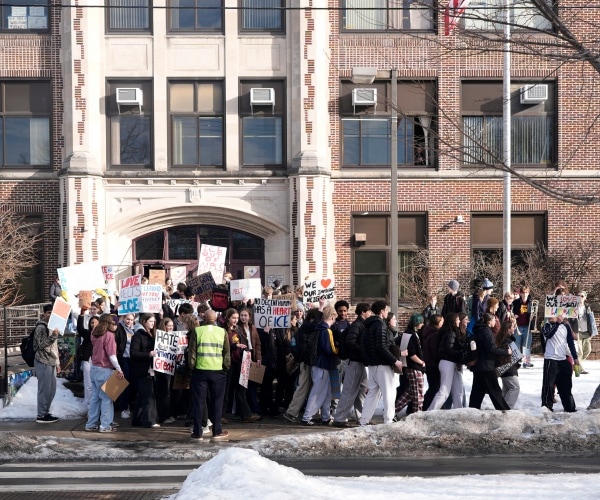 Minnesota Schools Seek Injunction on ICE School Policy
