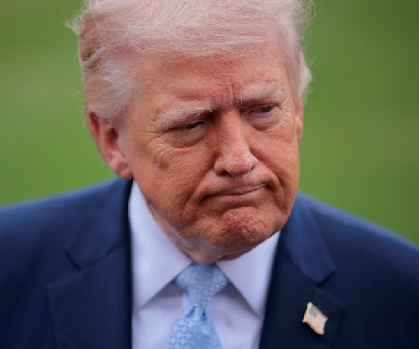 Trump Weighs Military Plan to Seize Iran Uranium