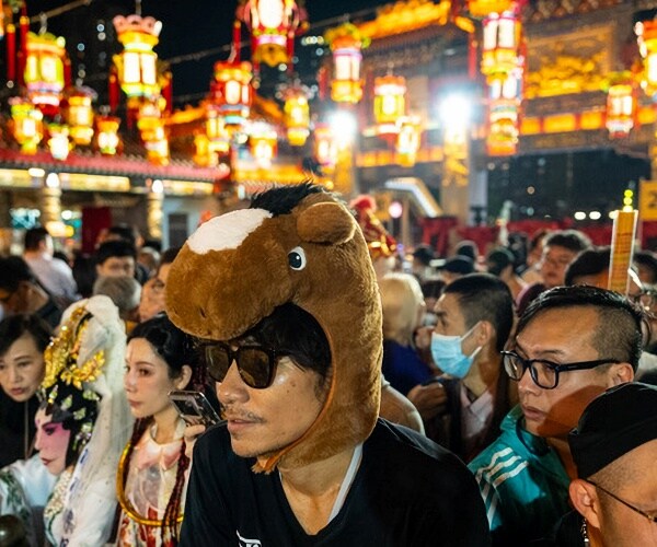Lunar New Year Prayers, Robots, Festivities Usher in Year of the Horse