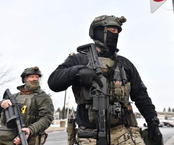 Trump Defends ICE in Minnesota