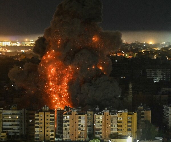 Iran Attacks Israel, Gulf as Israel Hits Beirut