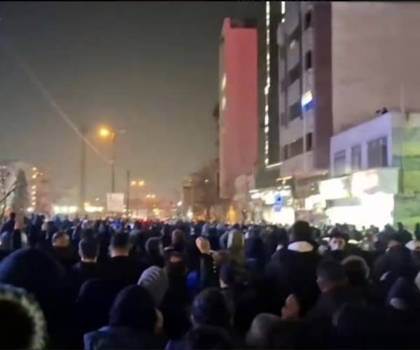 Iran Protests Easing After Deadly Crackdown: Rights Groups