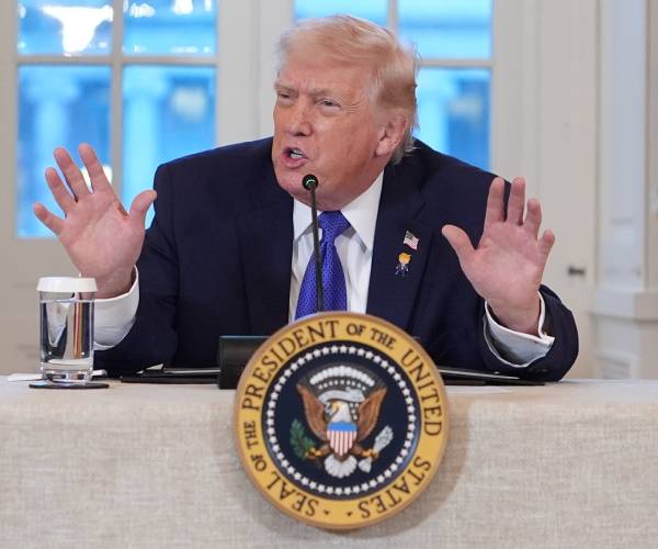 Trump: Denmark Can't Claim Greenland for 'Landing a Boat'