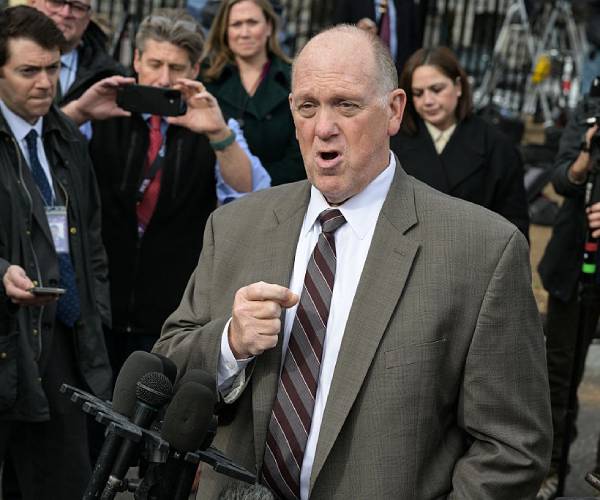 White House Hopes Homan Can Prevent Shutdown