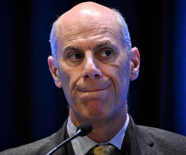 Judge Rules Venezuelan Migrants Must Be Returned to US