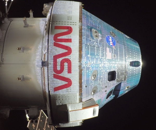 Artemis II Begins Moon Flyby, Breaks Apollo 13 Record