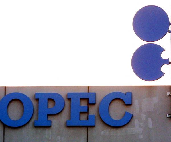 UAE Courts Kurds in Abu Dhabi After OPEC Exit