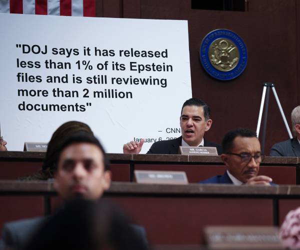 Clinton Contempt Vote Set for Next Wednesday