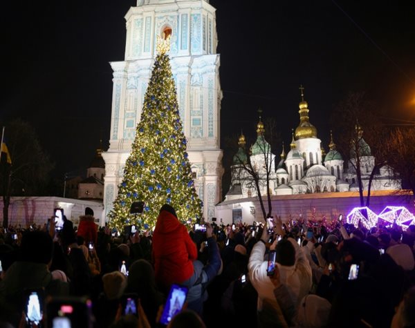 How Ukraine Independence Song Became a Christmas Classic