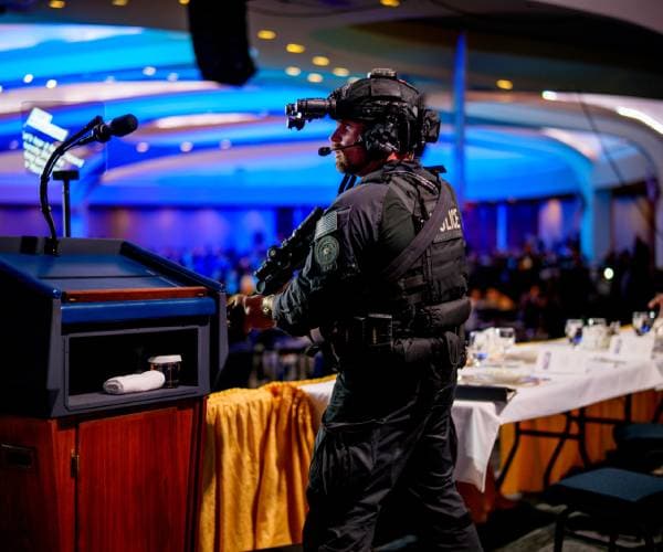 Video Shows Gunman Shoot Agent at WHCA Dinner
