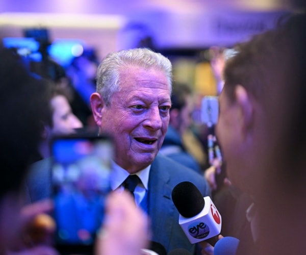 Davos Event Ends Early After Al Gore Heckles Lutnick