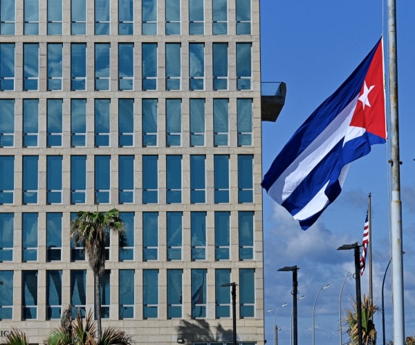 US Warns Americans to Avoid Cuba Protests