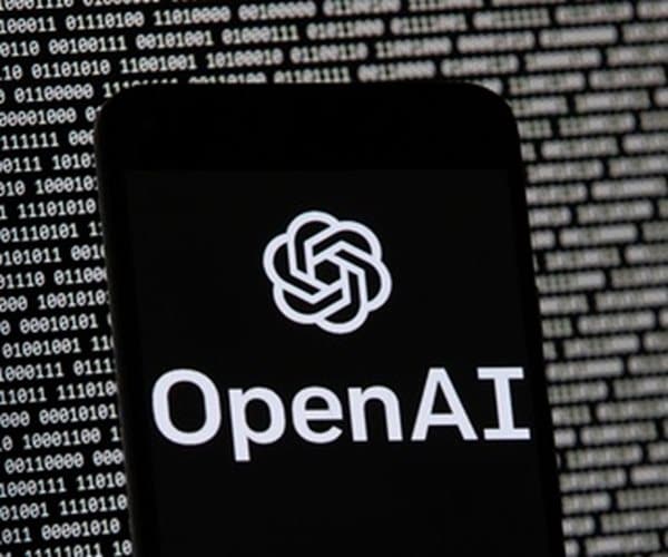 Senate Green Lights ChatGPT, Copilot for Staff