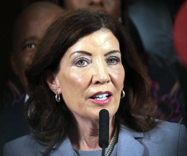 N.Y. Gov. Hochul Relents, Will Propose No Tax on Tips