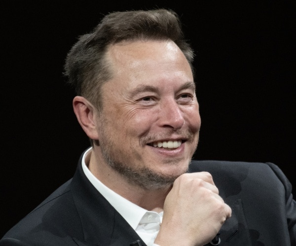 Musk's Wealth Jumps $190B in 2025; Billionaires Total $12T