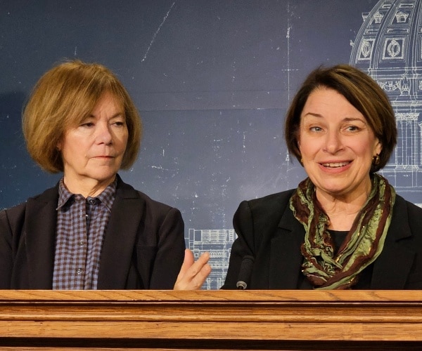 'Get ICE Out Now': Minnesota Senators React to Fatal Shooting